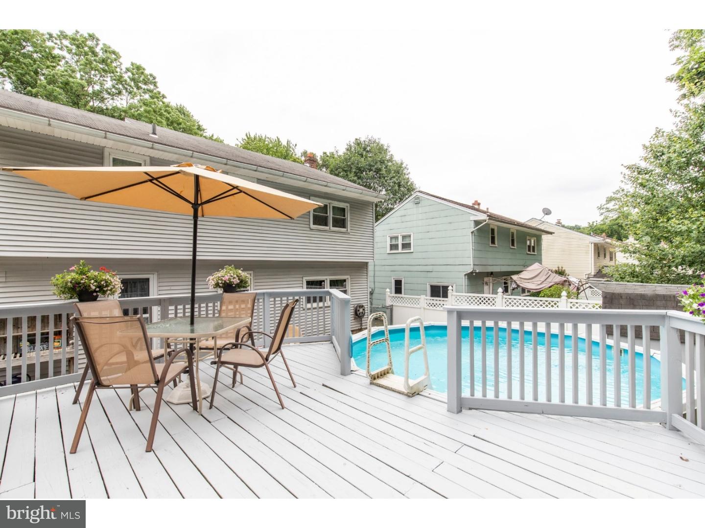 252 Glendale Road Havertown, PA 19083 - Photo 23 of 25 Deck