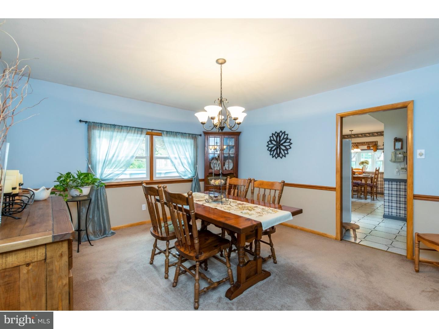 252 Glendale Road Havertown, PA 19083 - Photo 6 of 25 Dining Room