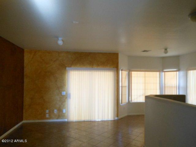 1350 West Roeser Road Phoenix, AZ 85041 - Photo 3 of 5 Photo #3