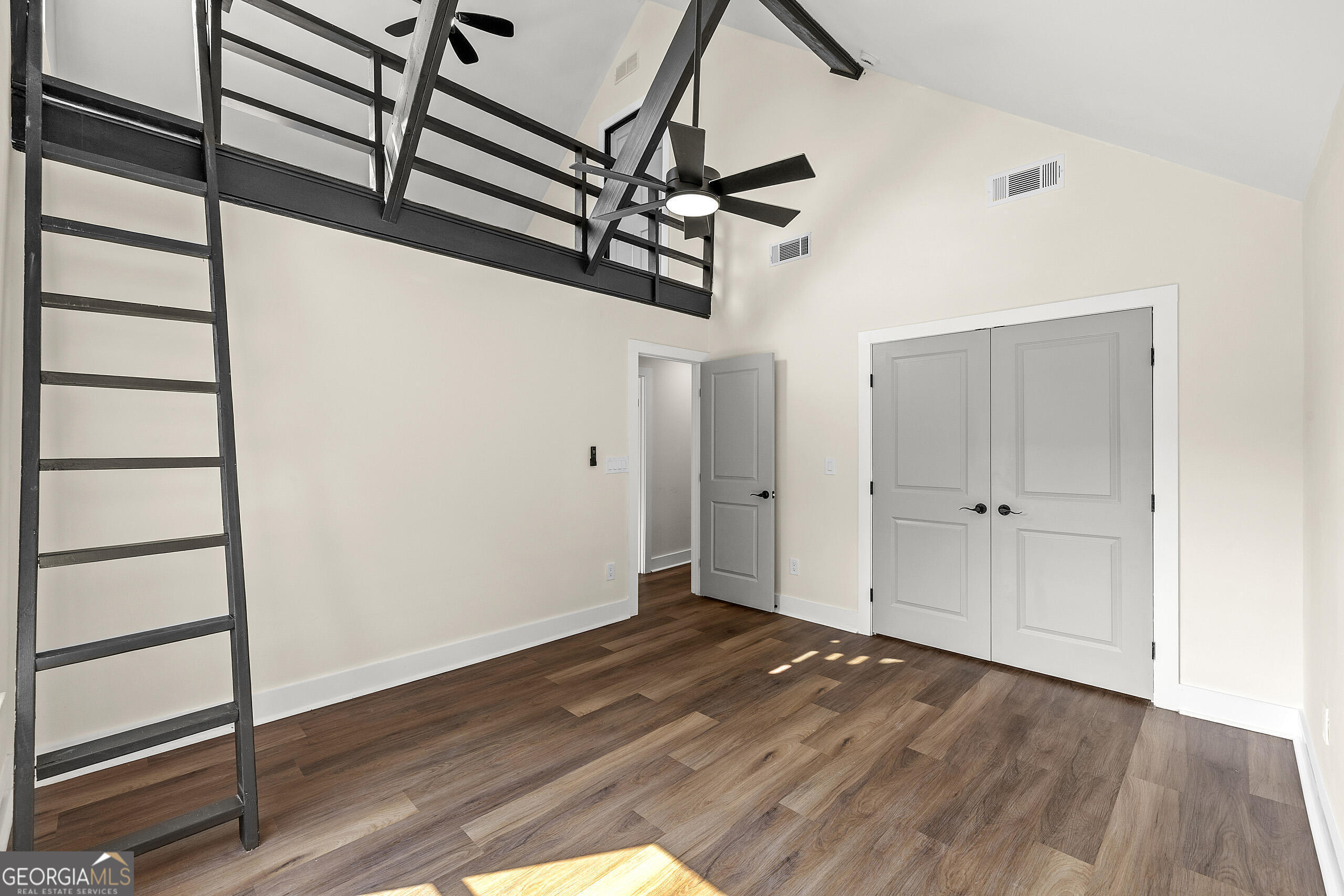 1620 Chevron Way Sandy Springs, GA 30350 - Photo 23 of 33 a view of a room with wooden floor