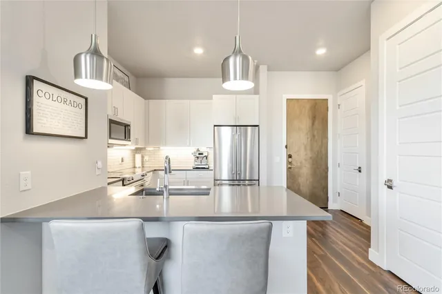 $525,000 | 20 Wilcox Street, Unit 210, Castle Rock, CO 80104