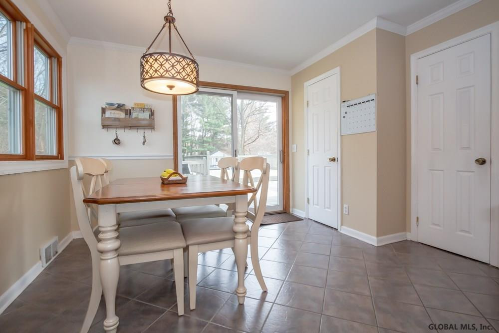15 Garnsey Road Rexford, NY 12148 - Photo 14 of 29 Photo 14