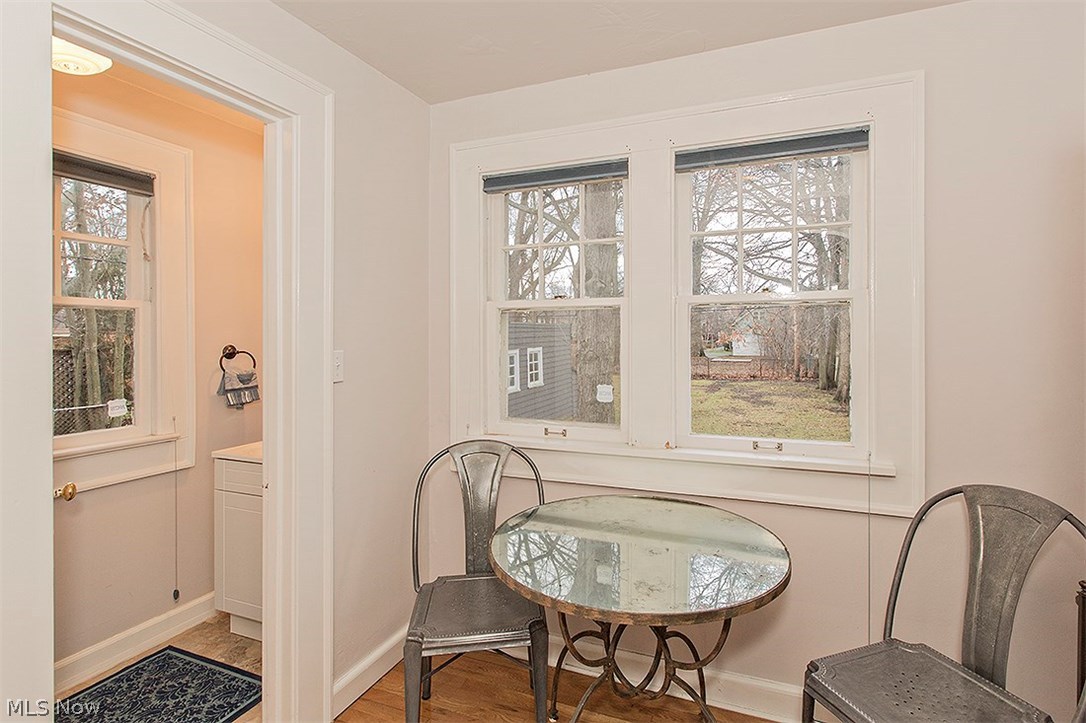 2572 Princeton Road Cleveland, OH 44118 - Photo 17 of 28