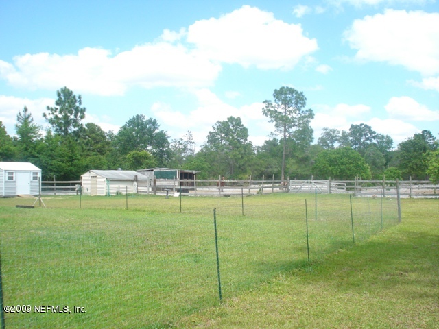 5318 Mallard Road Middleburg, FL 32068 - Photo 9 of 29 Back
