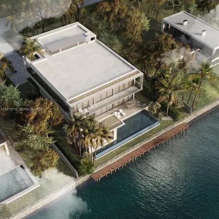 $22,000,000 | 5226 North Bay Road, Miami Beach, FL 33140