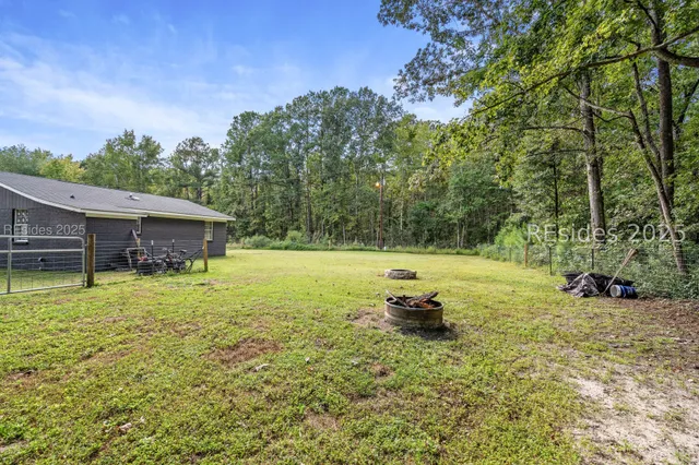 $262,500 | 197 Johnson Road, Seabrook, SC 29940
