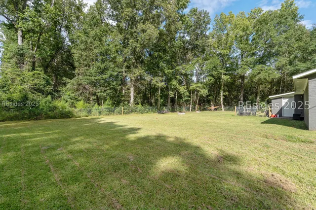 $262,500 | 197 Johnson Road, Seabrook, SC 29940