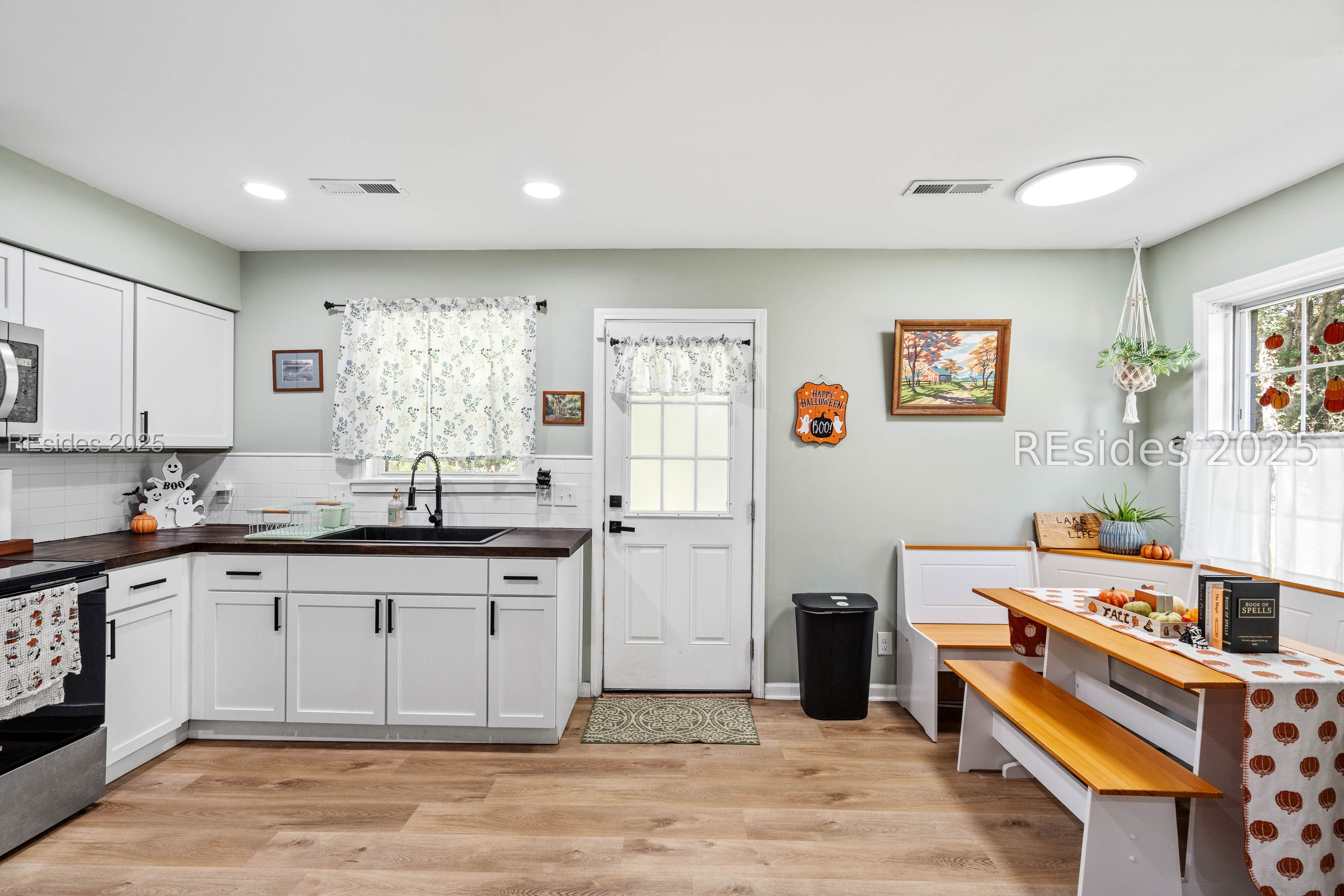 197 Johnson Road Seabrook, SC 29940 - Photo 10 of 31