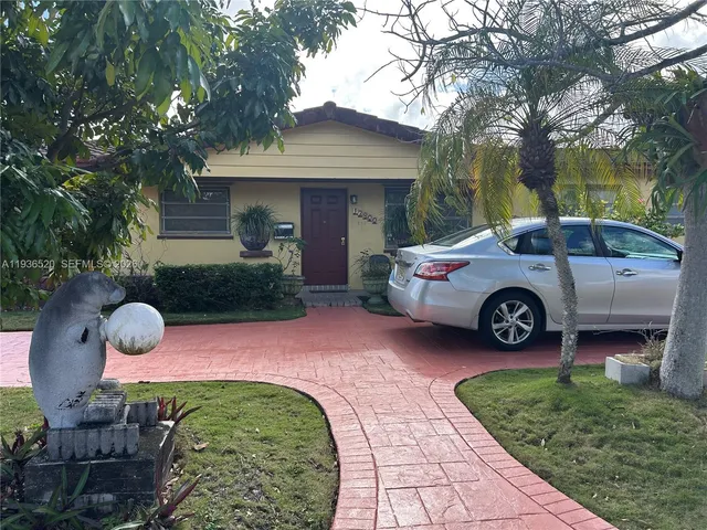 $780,000 | 13800 Southwest 73rd Street, Miami, FL 33183