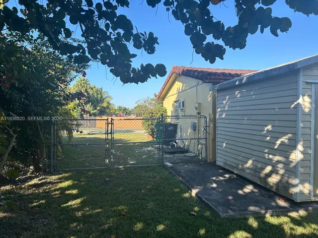 $780,000 | 13800 Southwest 73rd Street, Miami, FL 33183