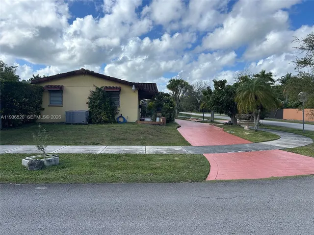 $780,000 | 13800 Southwest 73rd Street, Miami, FL 33183