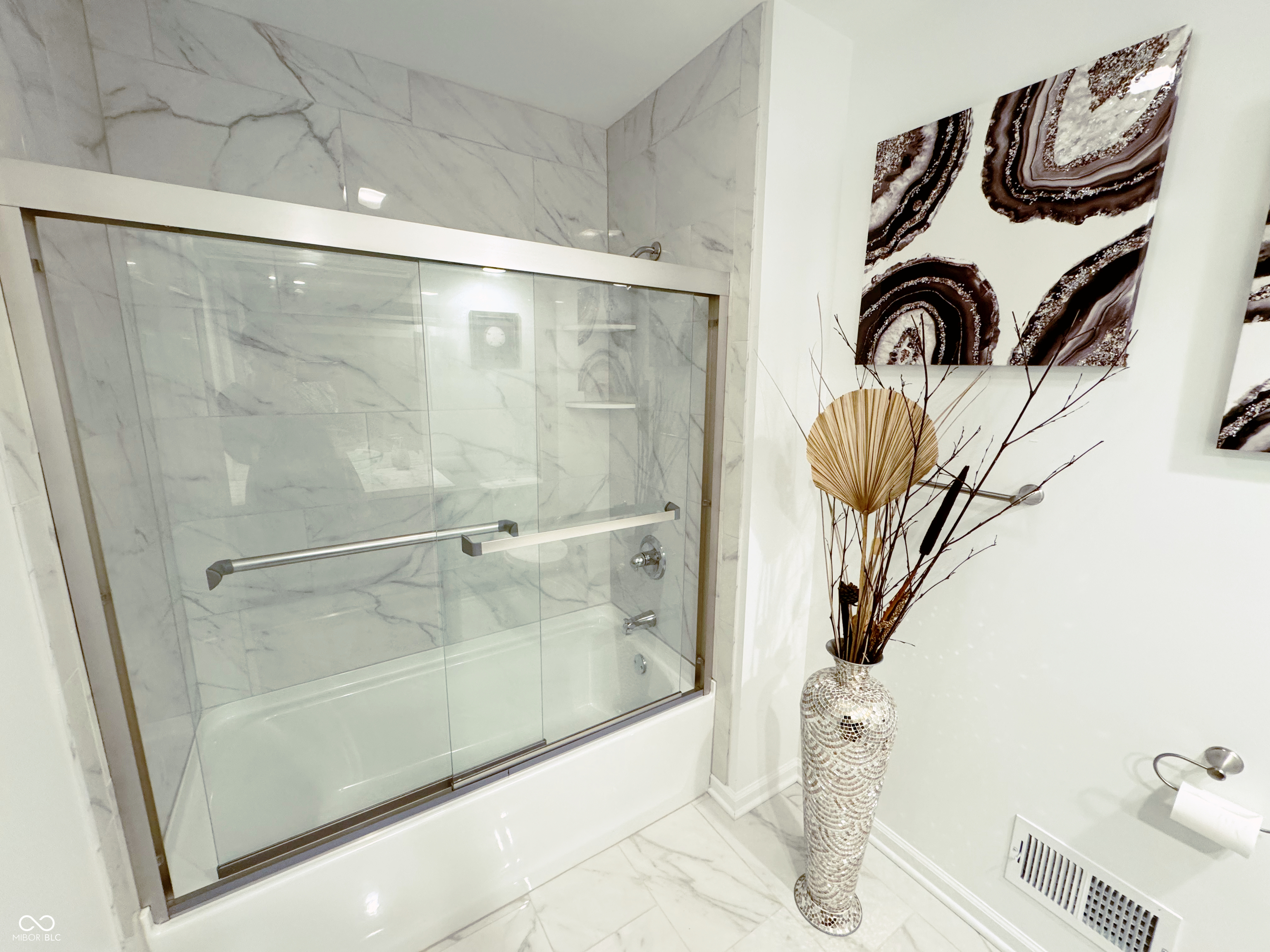8835 Briarclift Road Indianapolis, IN 46256 - Photo 22 of 39 Gallery Image 22