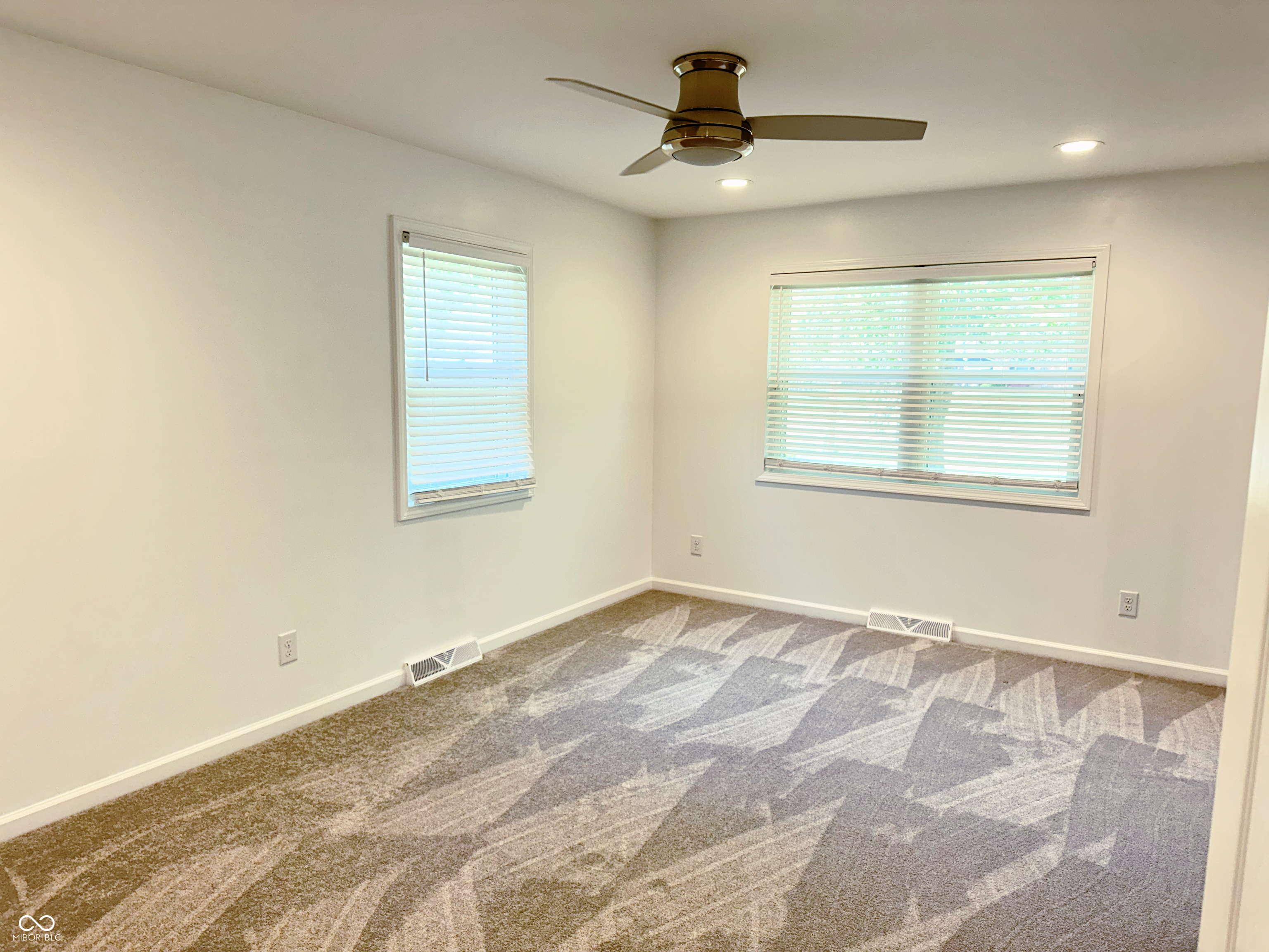 8835 Briarclift Road Indianapolis, IN 46256 - Photo 31 of 39 Gallery Image 31