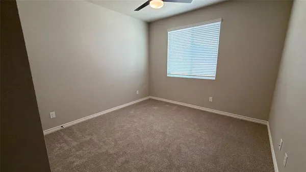 $3,200 | 604 Vine Street, Unit 144, Argyle, TX 76226