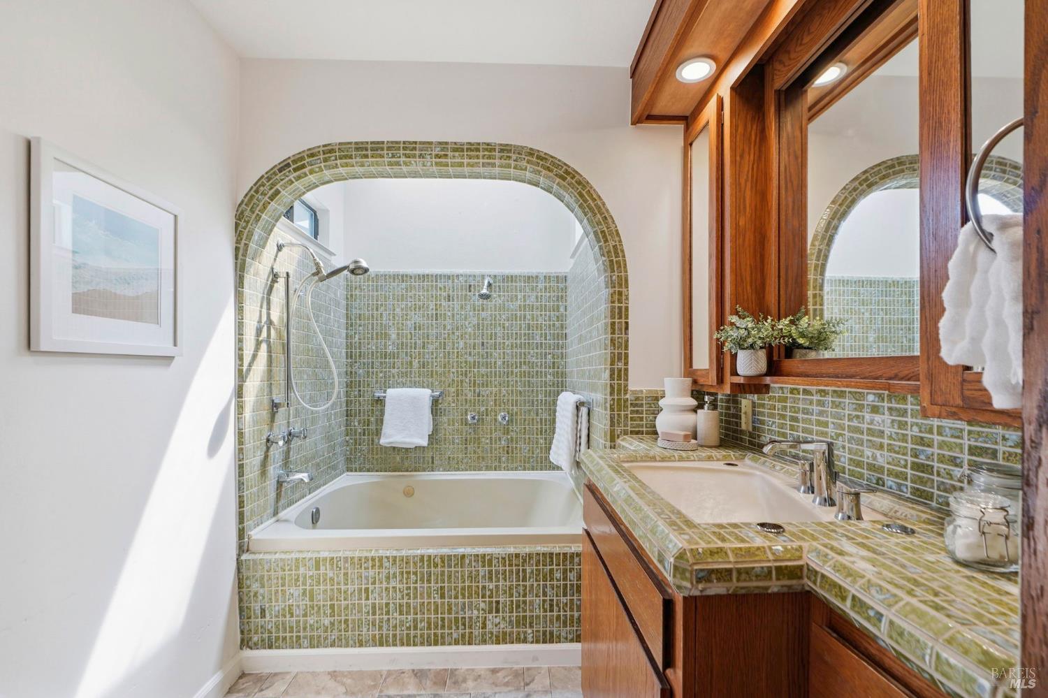 5851 Vine Hill Road Sebastopol, CA 95472 - Photo 22 of 71