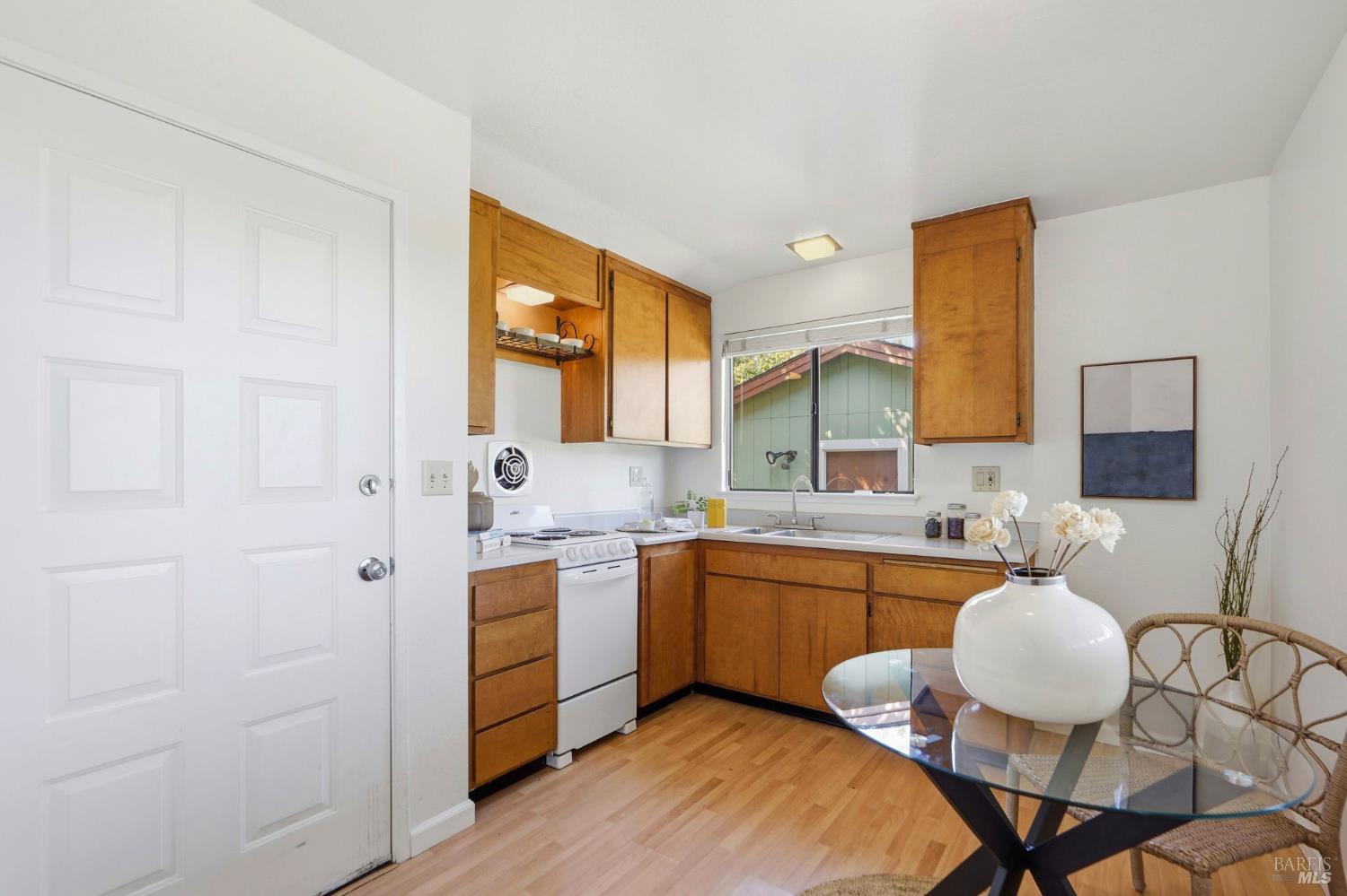 5851 Vine Hill Road Sebastopol, CA 95472 - Photo 31 of 71