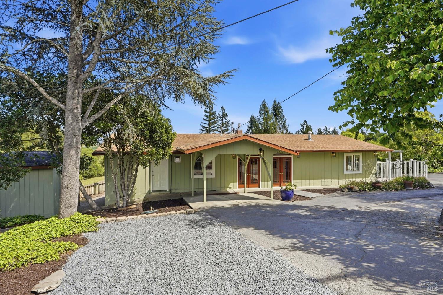 5851 Vine Hill Road Sebastopol, CA 95472 - Photo 7 of 71