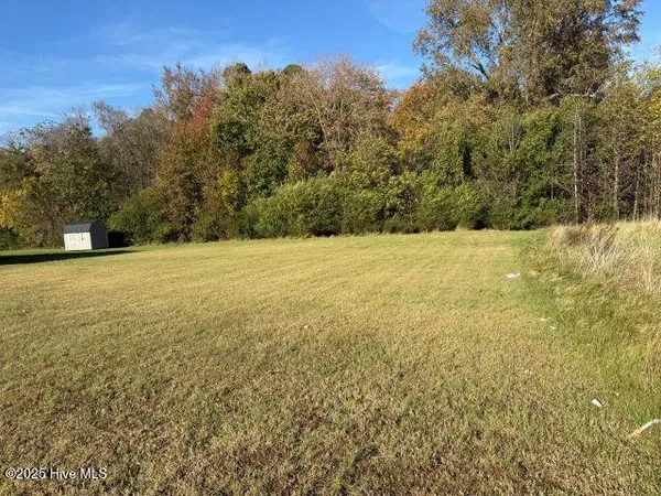 $25,900 | 113 Pinewood Drive, Ahoskie, NC 27910