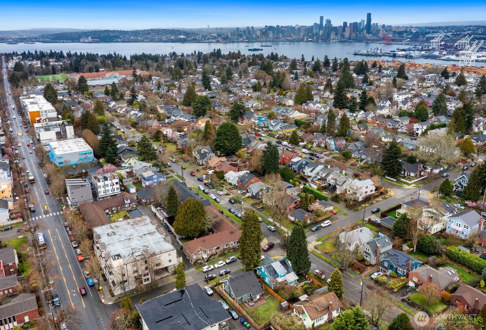 4207 Southwest Manning Street Seattle, WA 98116 - Photo 28 of 28
