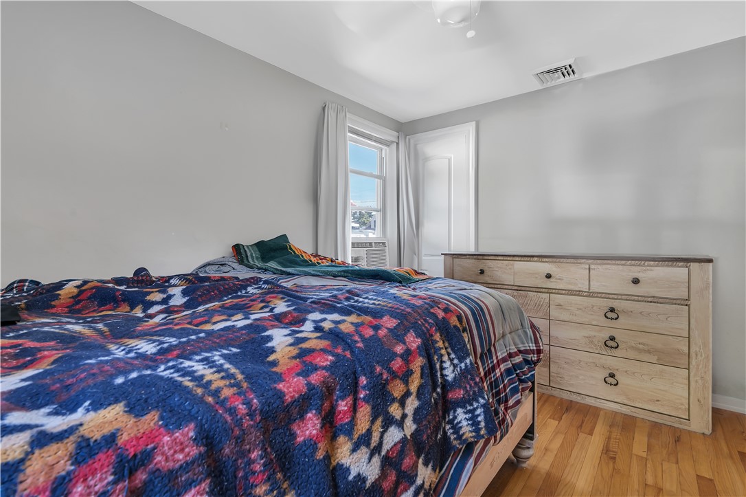 321 Hoxsie Avenue Warwick, RI 02889 - Photo 10 of 17