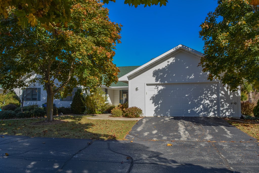 7842 Eames Farm Road, Unit X2 Egg Harbor, WI 54209 - Photo 30 of 40