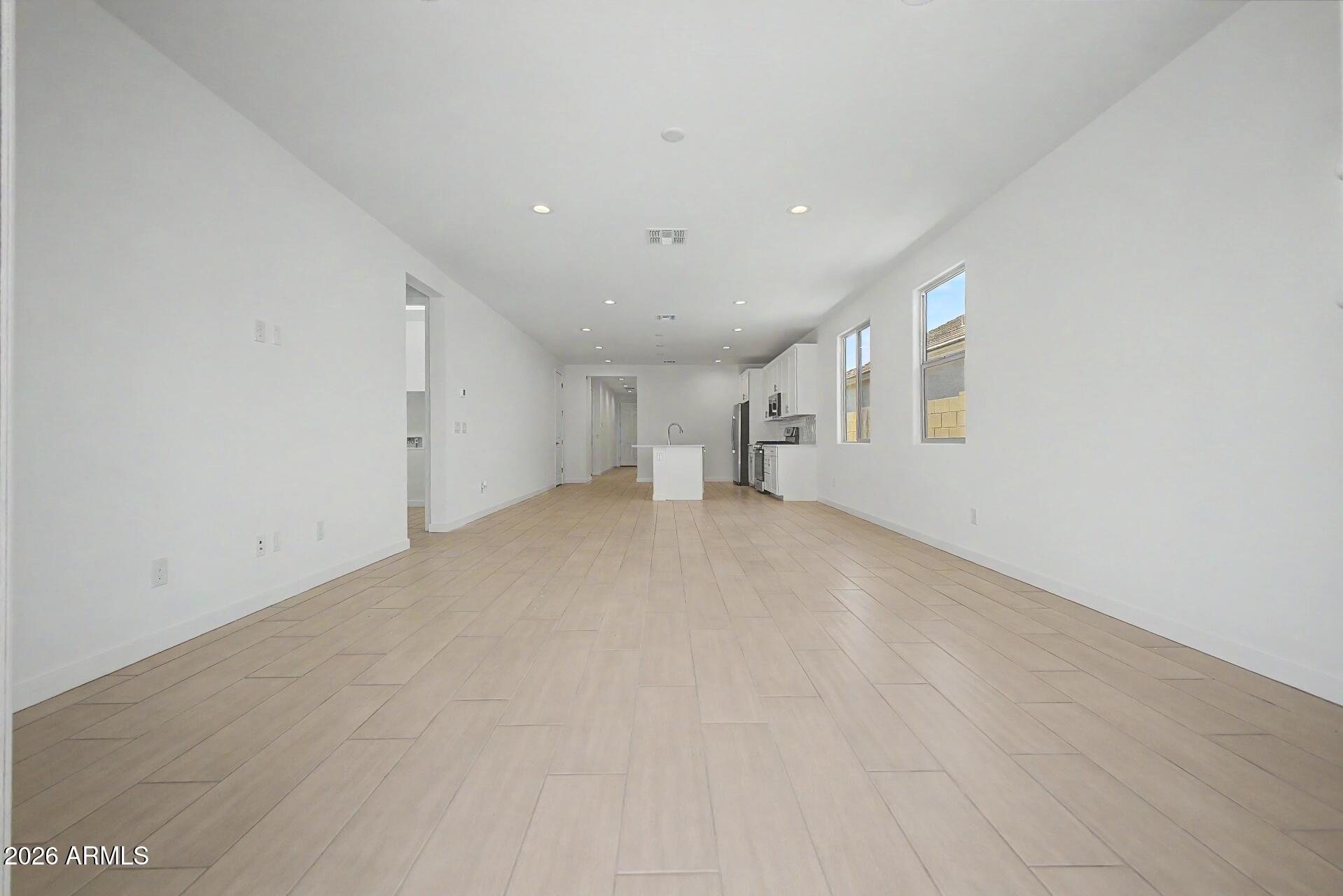 8046 West Granada Road Phoenix, AZ 85035 - Photo 7 of 38