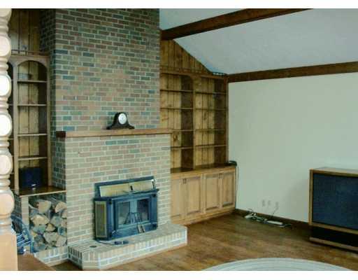 413 Nutt Road Grove City, PA 16127 - Photo 4 of 6