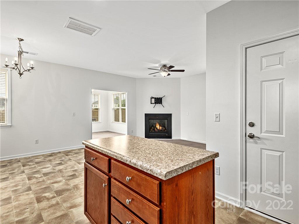 39 North River Road Fletcher, NC 28732 - Photo 4 of 18