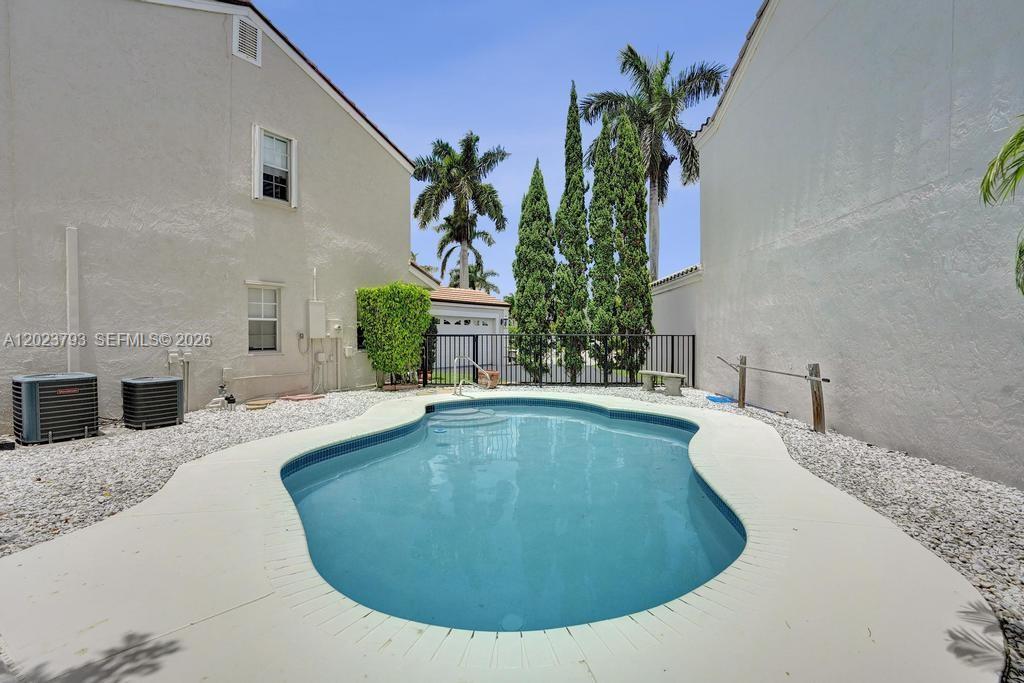 21461 Sawmill Court Boca Raton, FL 33498 - Photo 14 of 104