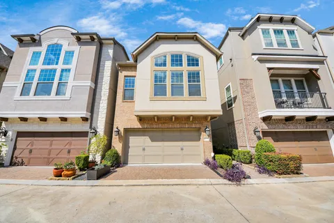 $515,000 | 8306 Hillendahl Boulevard, Houston, TX 77055