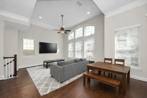 $515,000 | 8306 Hillendahl Boulevard, Houston, TX 77055