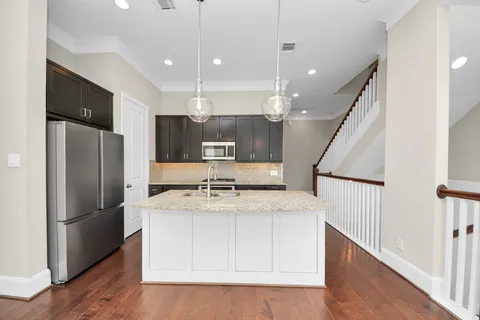 $515,000 | 8306 Hillendahl Boulevard, Houston, TX 77055