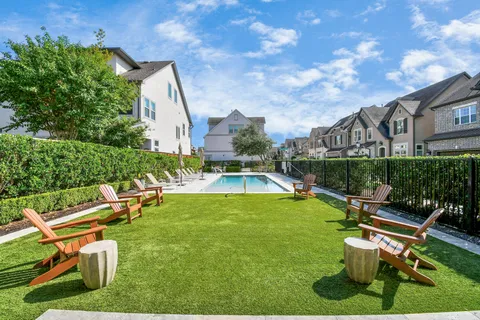 $515,000 | 8306 Hillendahl Boulevard, Houston, TX 77055