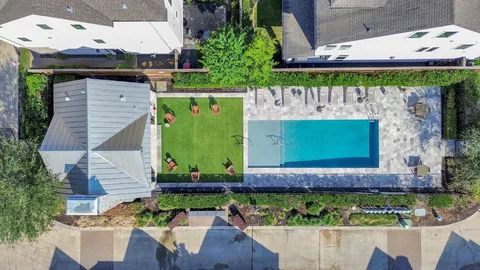 $515,000 | 8306 Hillendahl Boulevard, Houston, TX 77055
