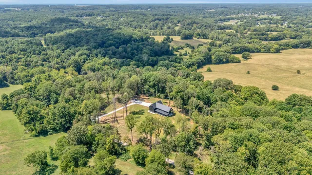 $1,550,000 | 3573 Sandy Springs Road, Cedar Hill, TN 37032