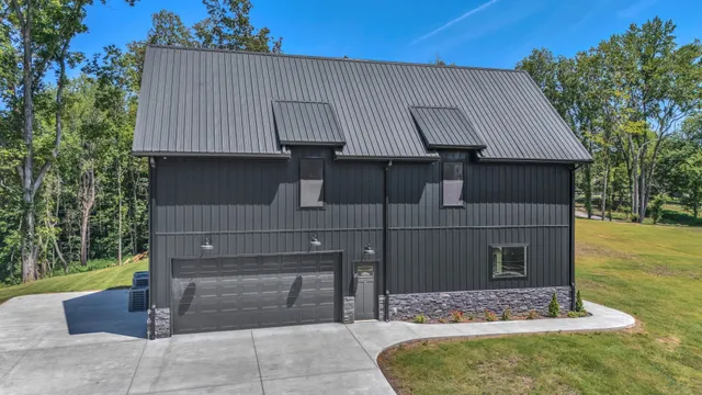 $1,550,000 | 3573 Sandy Springs Road, Cedar Hill, TN 37032