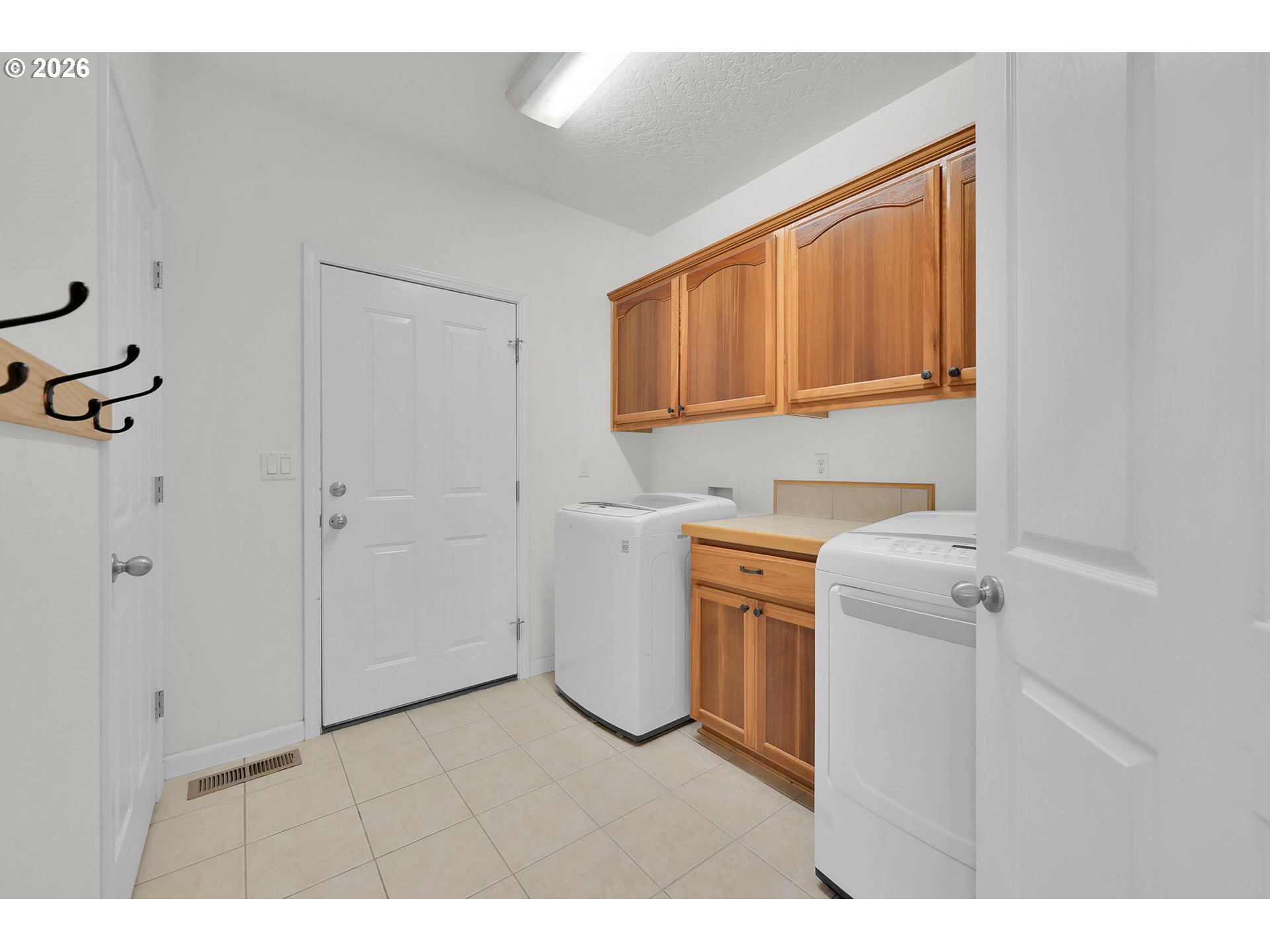 3533 Ambleside Drive Springfield, OR 97477 - Photo 34 of 42