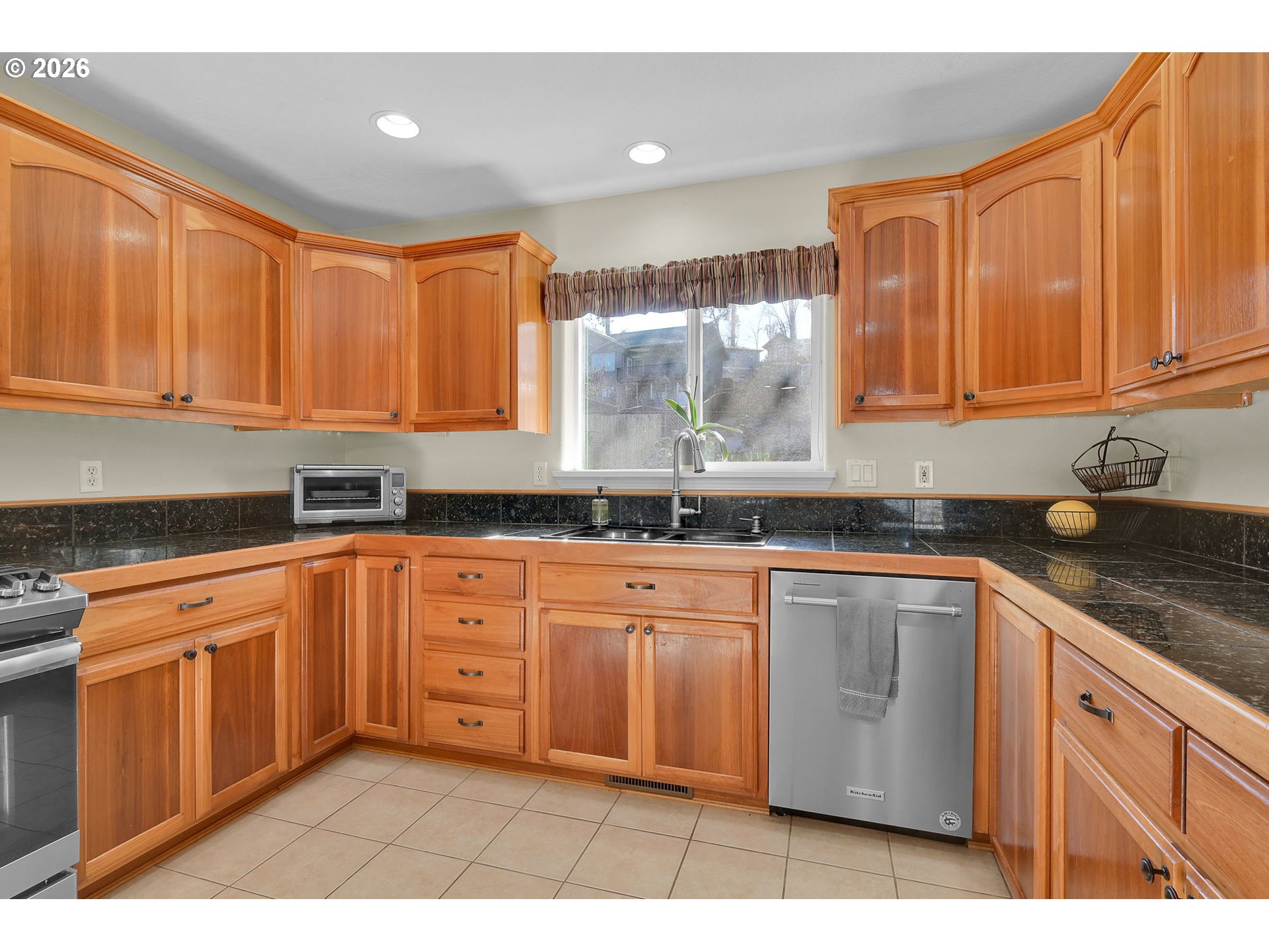 3533 Ambleside Drive Springfield, OR 97477 - Photo 10 of 42