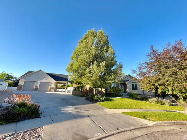 $775,000 | 2525 South 1375th Street West, Syracuse, UT 84075