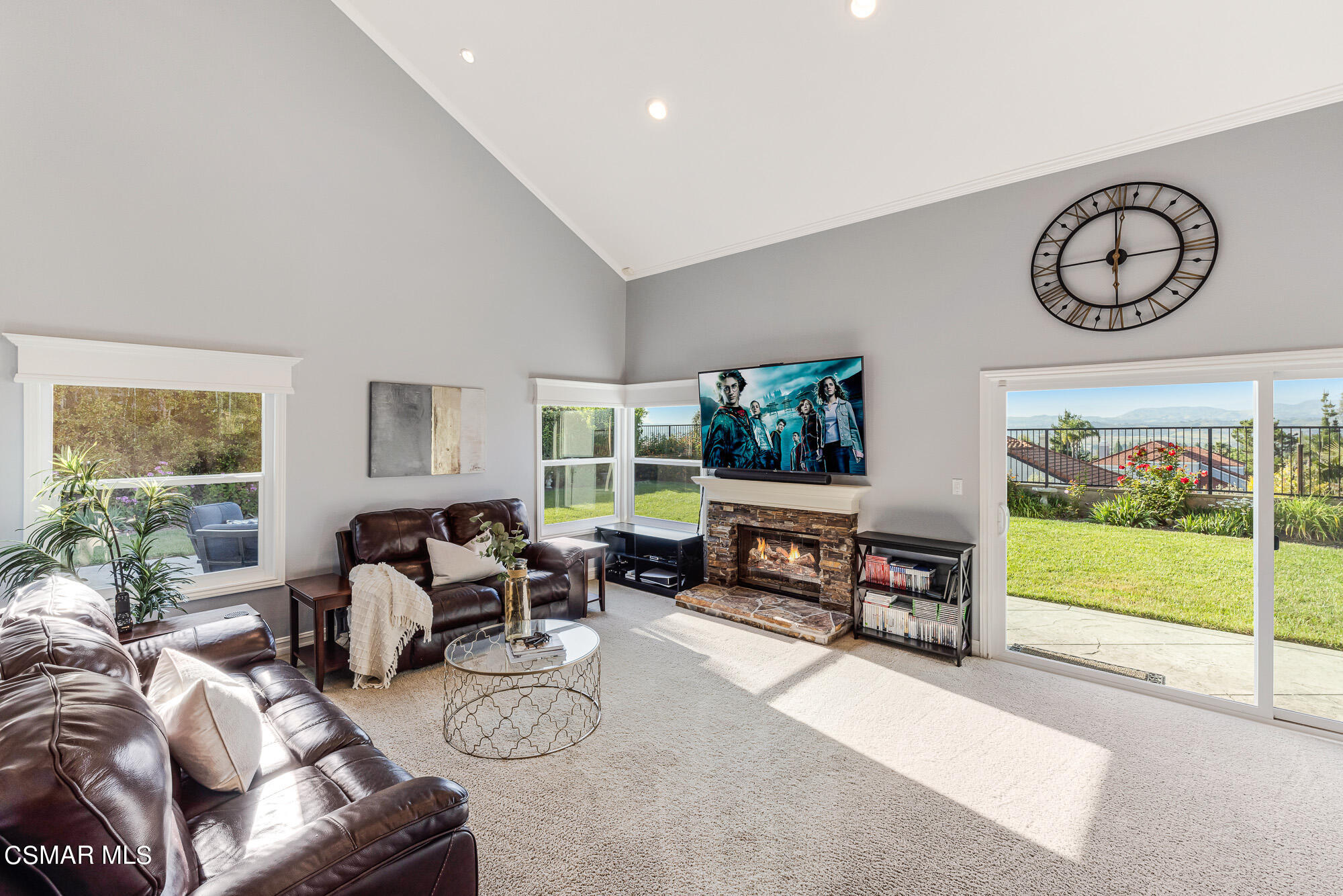 11553 Chestnut Ridge Street Moorpark, CA 93021 - Photo 10 of 68 11553 Chestnut Ridge St-11