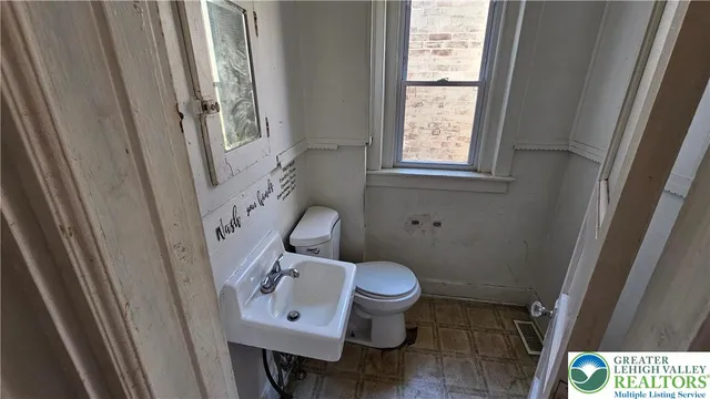 $189,900 | 440 North 4th Street, Allentown, PA 18102