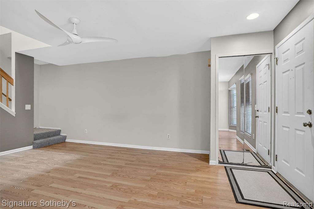 22050 Edgewater, Unit 371 Novi, MI 48375 - Photo 8 of 51