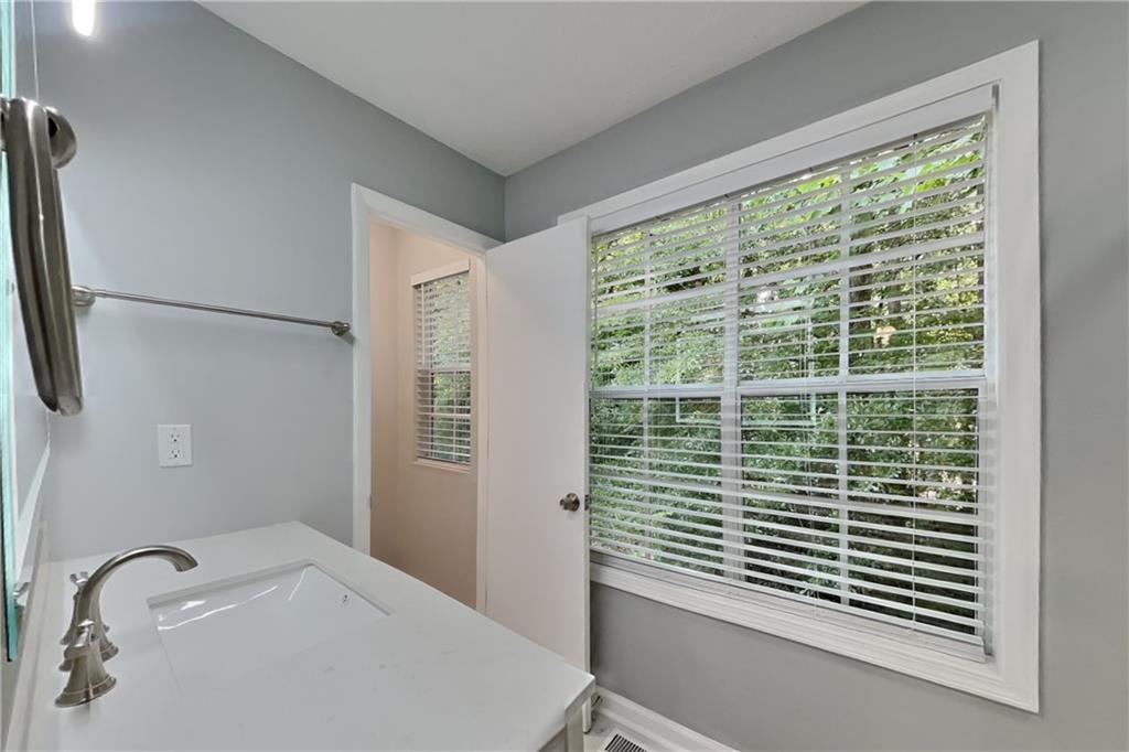 415 Ridgedale Way Lawrenceville, GA 30044 - Photo 10 of 19