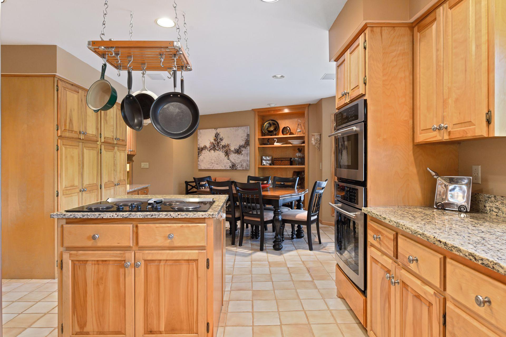 2322 Sheridan Hills Road Minnetonka, MN 55391 - Photo 23 of 58 Gallery Image 23