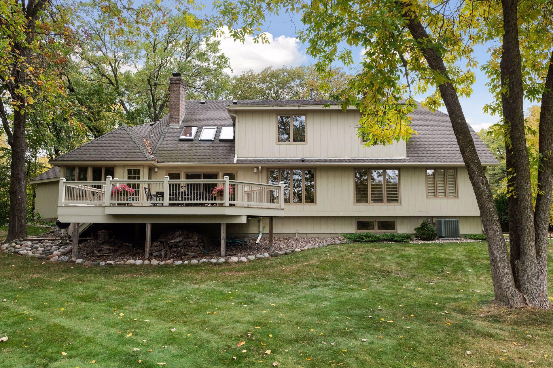 2322 Sheridan Hills Road Minnetonka, MN 55391 - Photo 52 of 58 Gallery Image 52