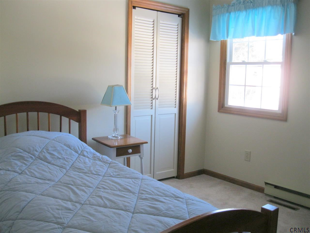 26 Summit Road Bethlehem, NY 12054 - Photo 14 of 17 Photo 14