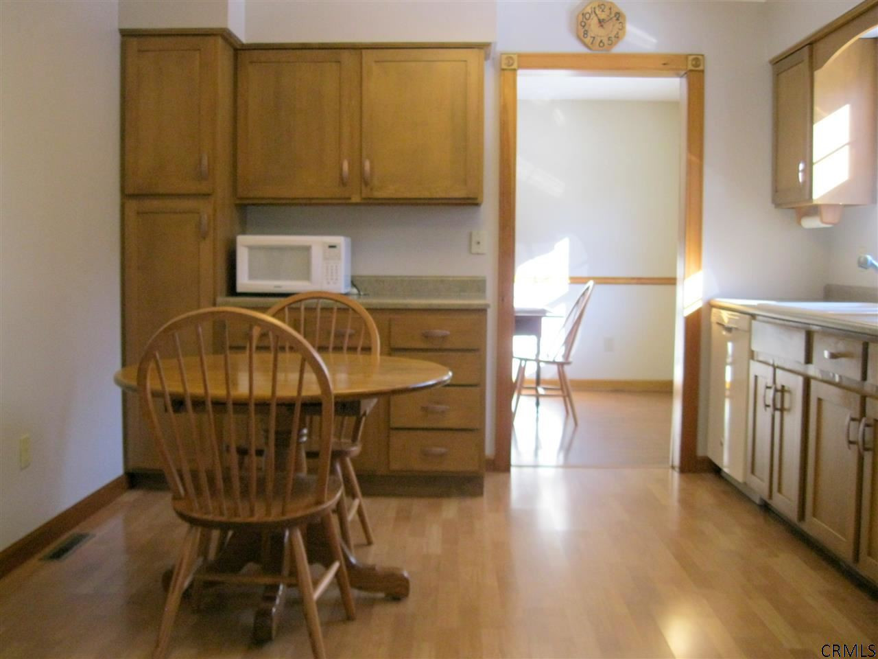 26 Summit Road Bethlehem, NY 12054 - Photo 6 of 17 Photo 6