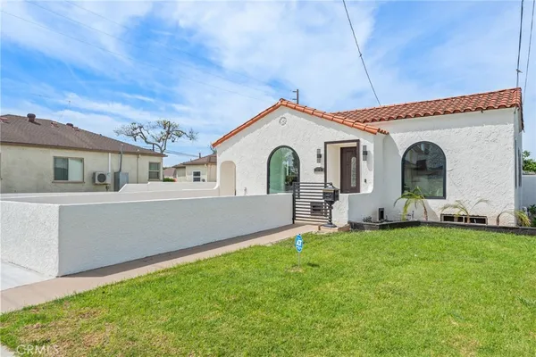 $850,000 | 16919 Ardmore Avenue, Bellflower, CA 90706