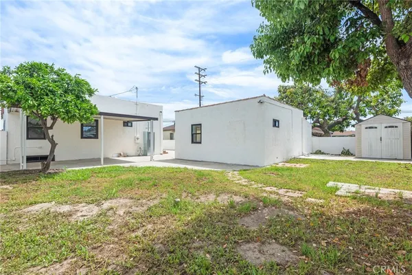 $850,000 | 16919 Ardmore Avenue, Bellflower, CA 90706