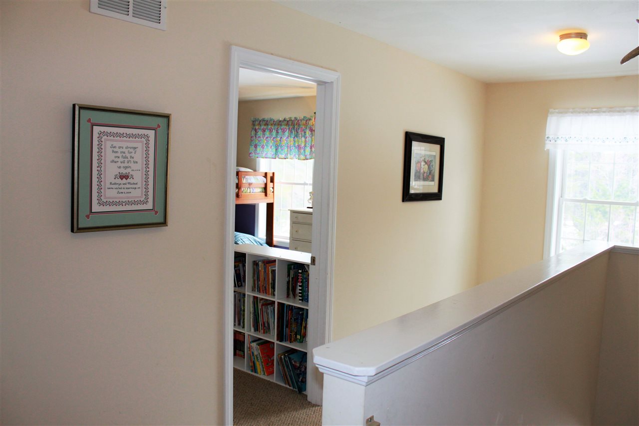 39 Valhalla Farm Road Hillsborough, NH 03244 - Photo 20 of 29